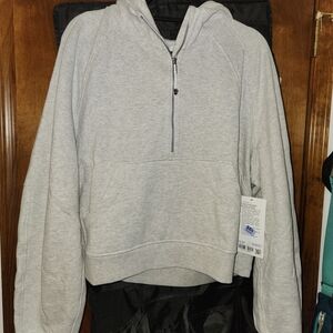 🌱🌼SOLD🌱🌼 Lululemon Athletica Light Gray Zip-Up Jacket